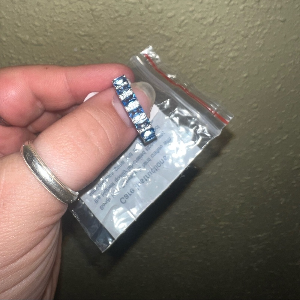 Bomb Party Size 11 Ring